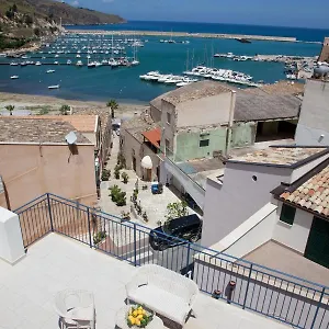  Appartamento La Terrazza Sul Porto Italia